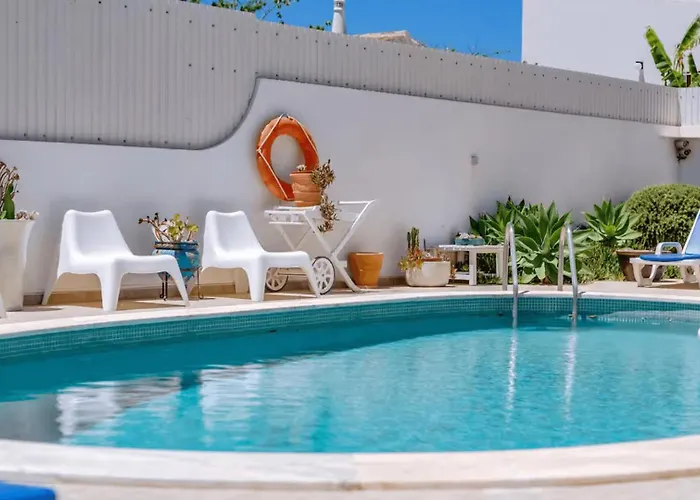 Rique 빌라 알부페이라